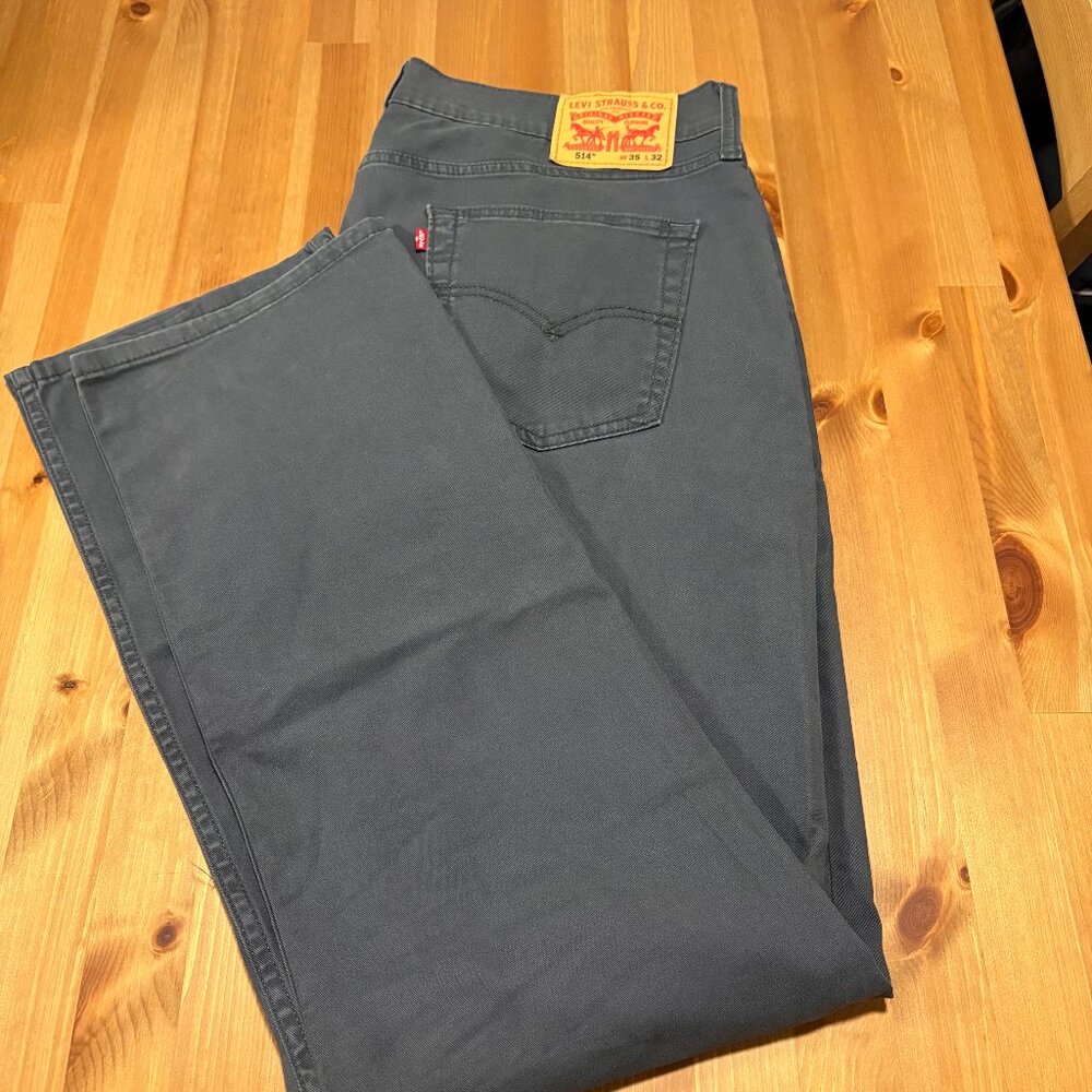 Levi's 514 Straight Fit 35x32 Light Blue Jeans Chinos